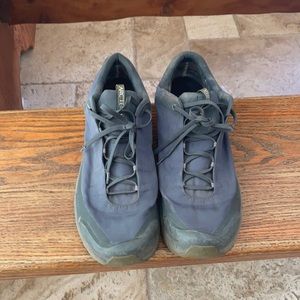 Arc’teryx Aerios FL shoes size 12